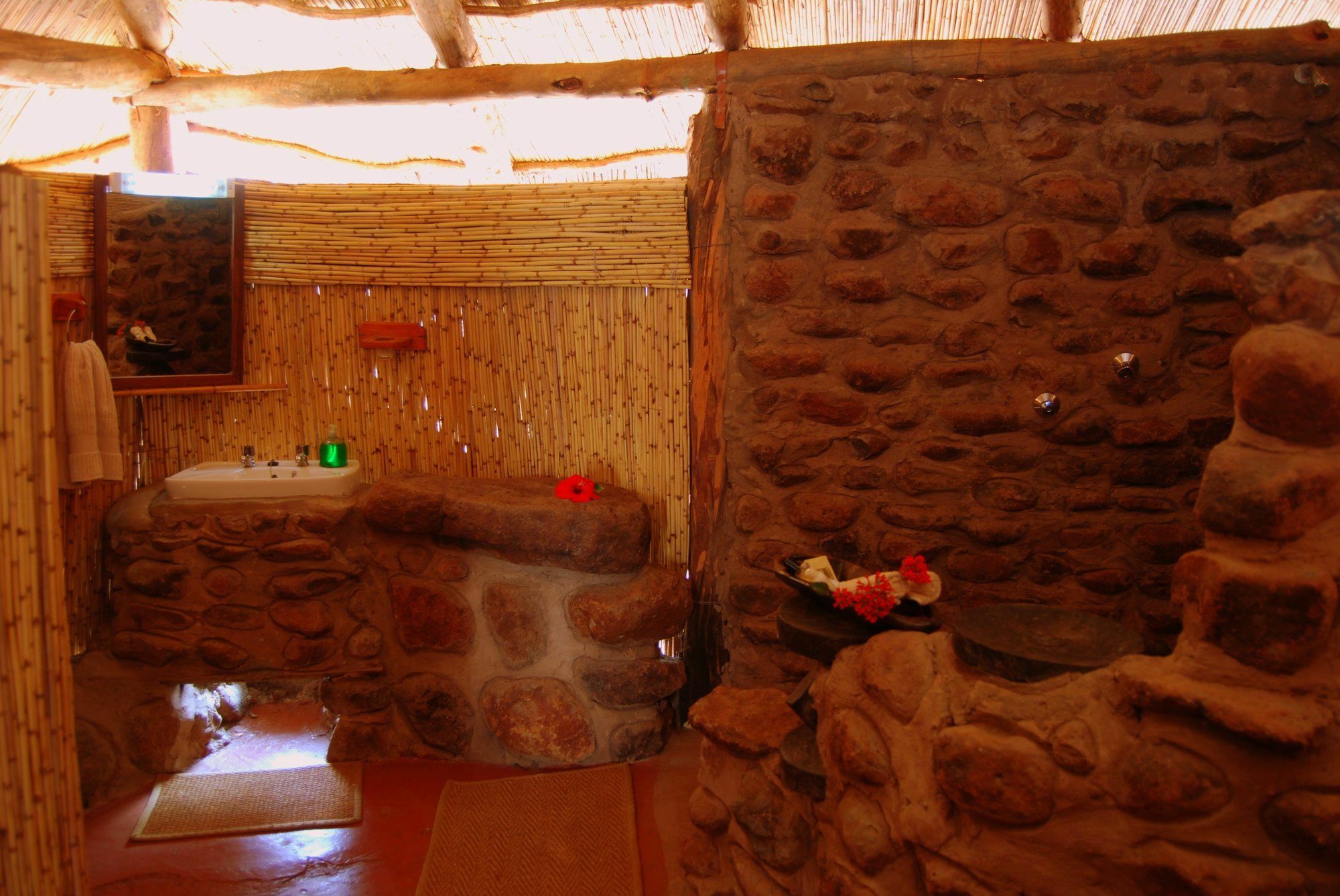 Taita Falcon Lodge Mukuni Exteriér fotografie