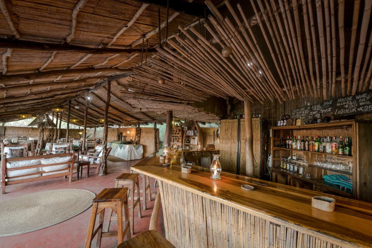 Taita Falcon Lodge Mukuni Exteriér fotografie